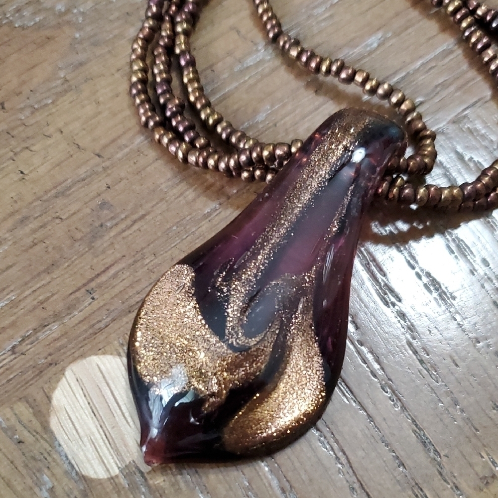 Elegant Brown glass pendant with seed Bead strand Necklace - Picture 4 of 4